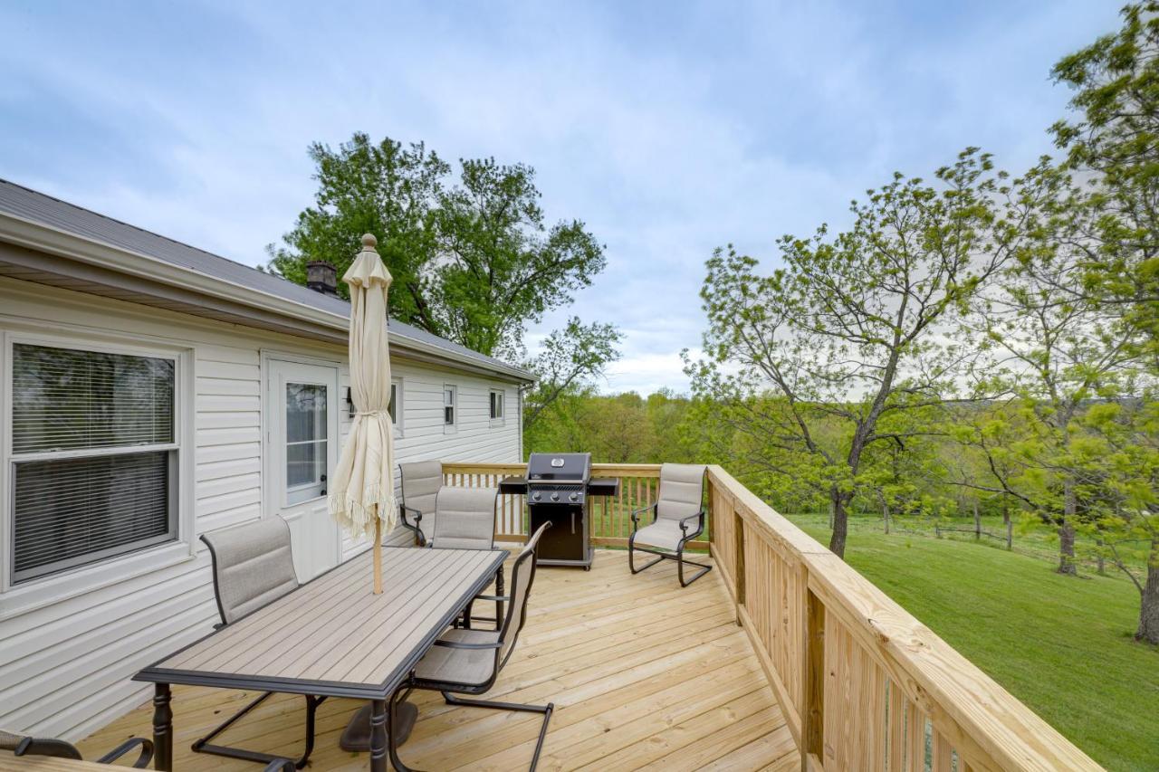 Cozy Kentucky Retreat - Deck, Near Ark Encounter! Villa Dry Ridge Exterior photo